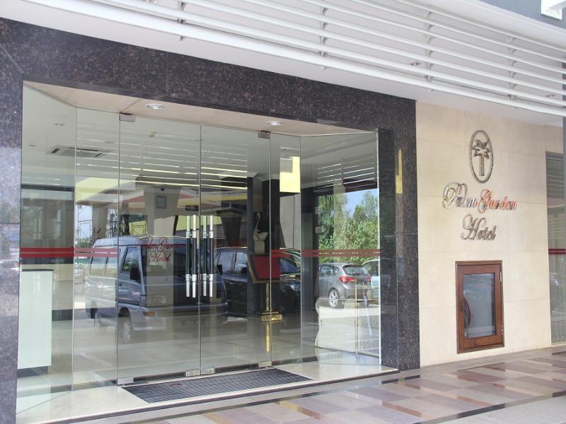 Palm Garden Hotel Brunei Bandar Seri Begawan Eksteriør billede