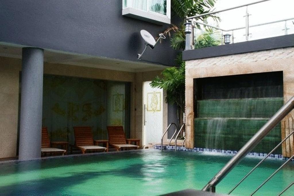 Palm Garden Hotel Brunei Bandar Seri Begawan Eksteriør billede
