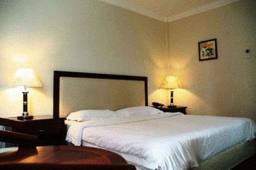 Palm Garden Hotel Brunei Bandar Seri Begawan Værelse billede